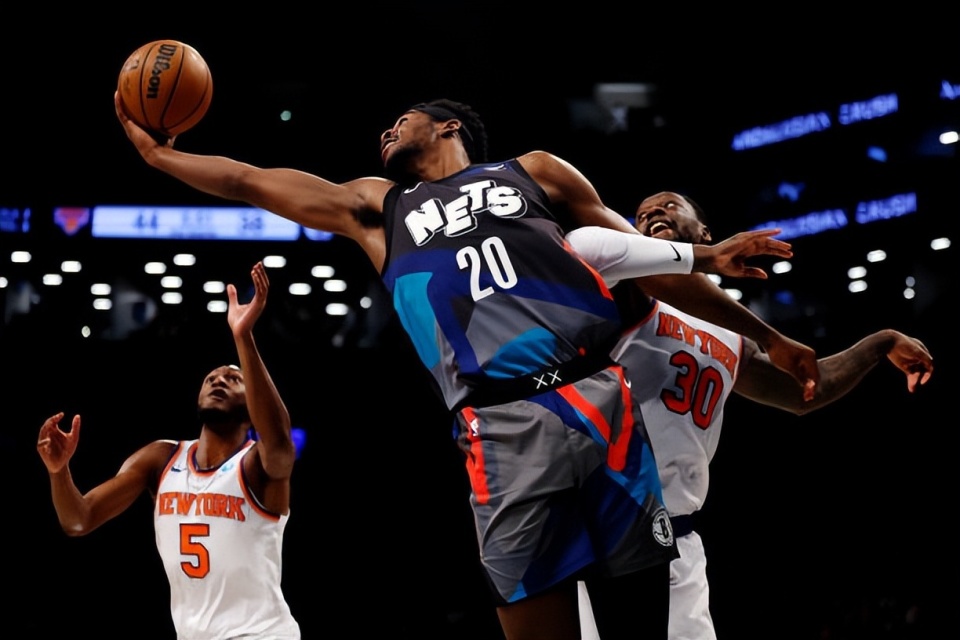 Cr, 是比较明显, src