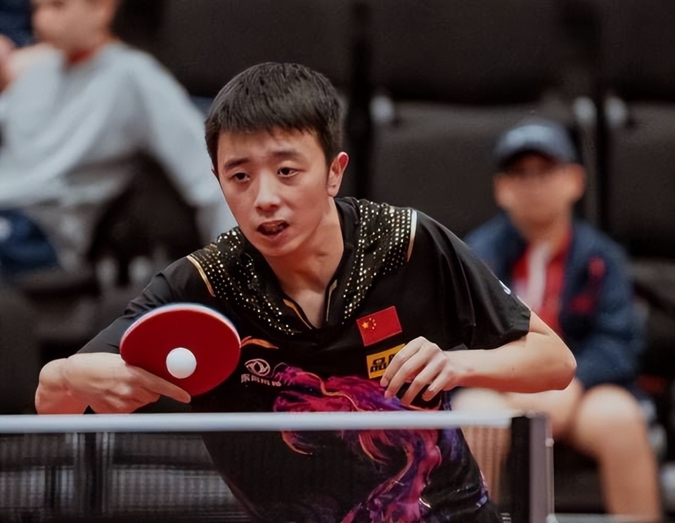 qOOvs, 加上袁励岑 qOOvs, 加上袁励岑