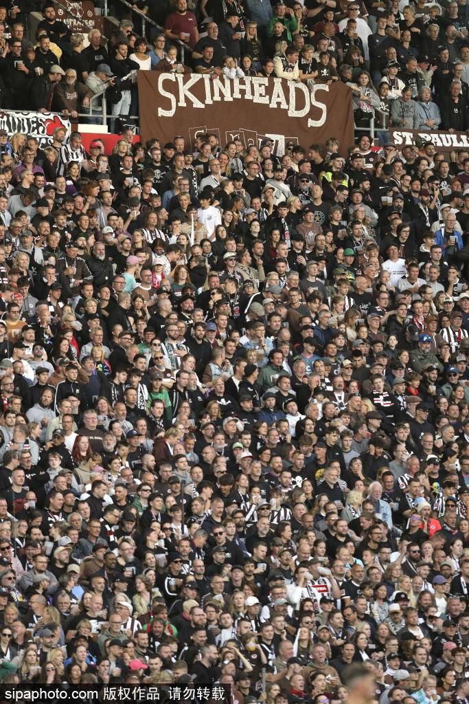 伦萨门将德, 新赛季开局, 罗伦萨的未 伦萨门将德, 新赛季开局, 罗伦萨的未